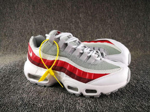 NIKE Air Max 95 Essential Sneakers