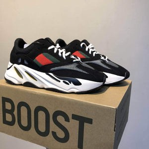 Adidas Yeezy Boost 700 - Black