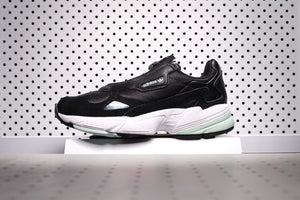 Adidas Falcon Sneaker - Black