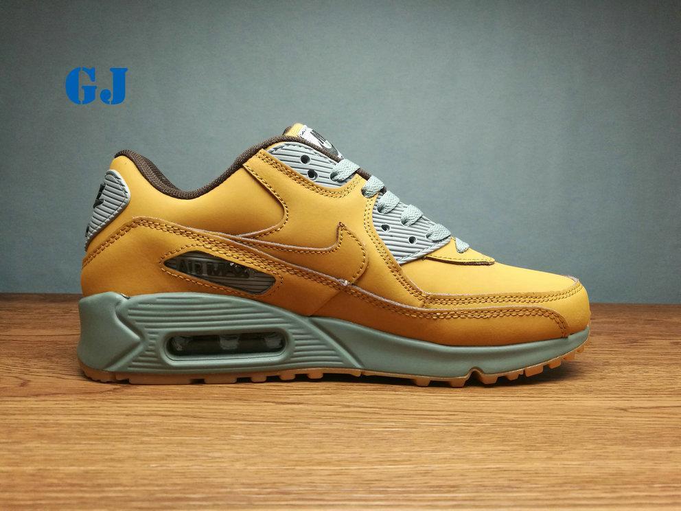 NIKE AIR MAX90 WINTER PREMIUM Sneaker