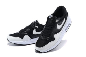 Nike Air Max Sneaker - Black