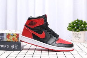 Nike Air Jordan 1OG Bred