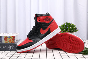 Nike Air Jordan 1OG Bred