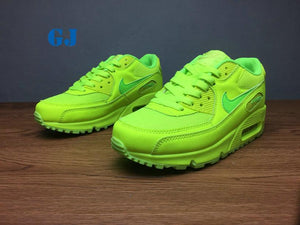 NIKE AIR MAX 90 SNEAKER