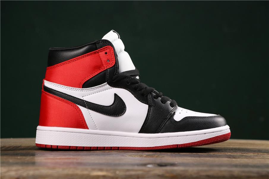 Nike Air Jordan 1 Silk Black Toe