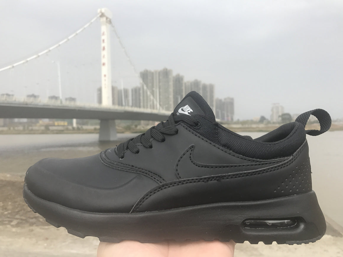 Nike Air Max Sneaker - Black