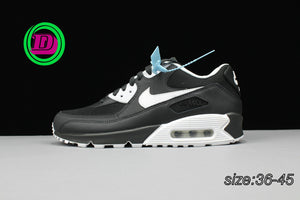 NIKE AIR MAX 90 ESSENTIAL